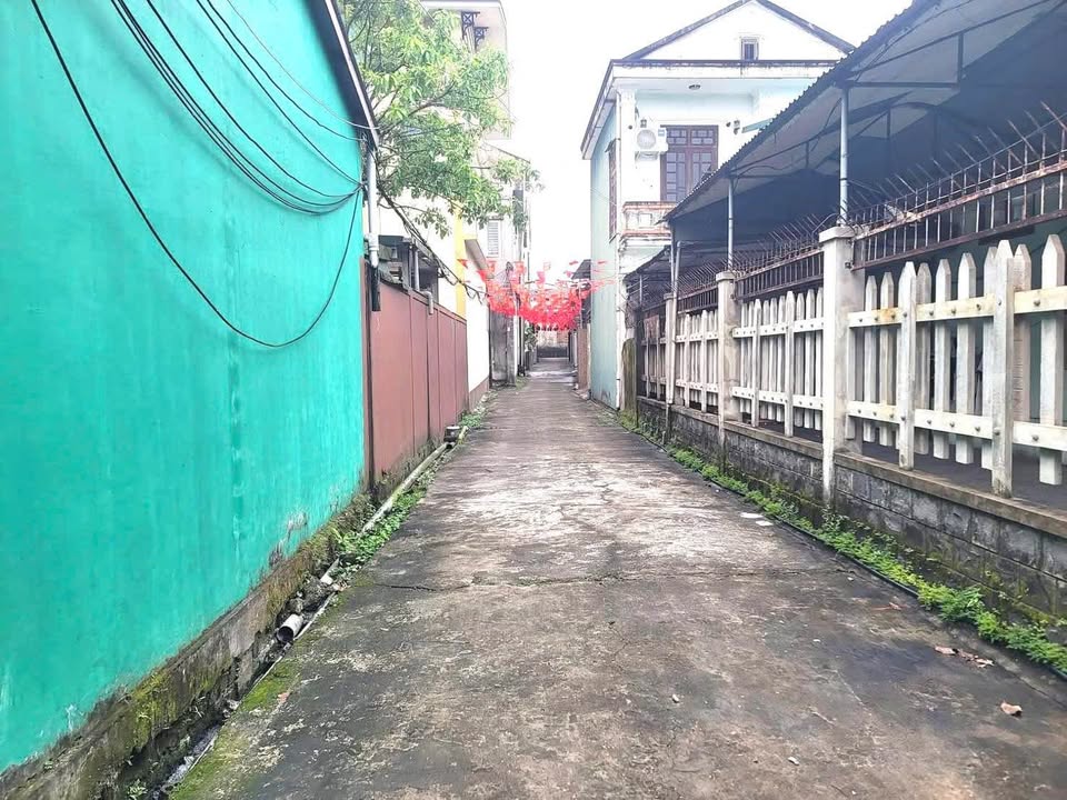 Nhà 2 Tầng Kiệt Tôn Thất Thuyết, Đông Hà - 96m² Giá 1.2 Tỷ, Ô Tô Vào Tận Nơi