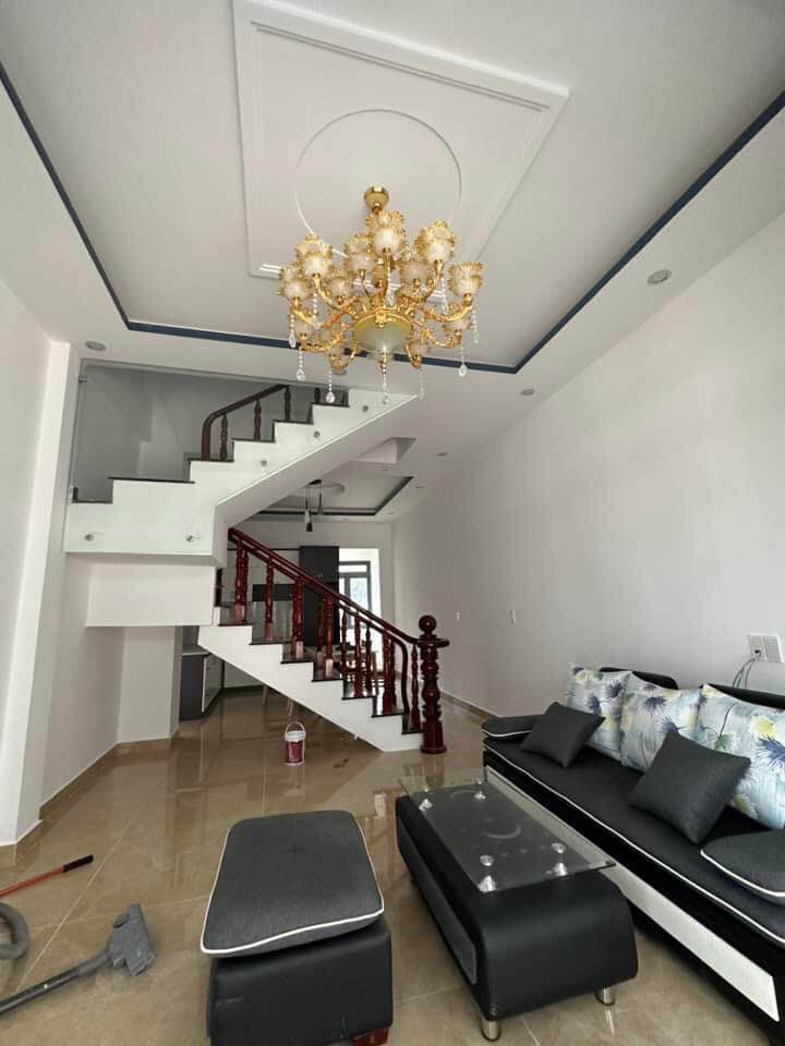 Nhà Đà Lạt P11 75m² giá 4.2 tỷ - View đẹp, ô tô vào tận nhà!