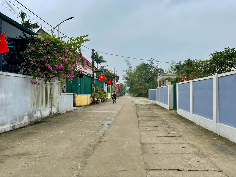 Đất nền mặt tiền Phan Thôn, Vinh 90m² - Kinh doanh đắc lợi