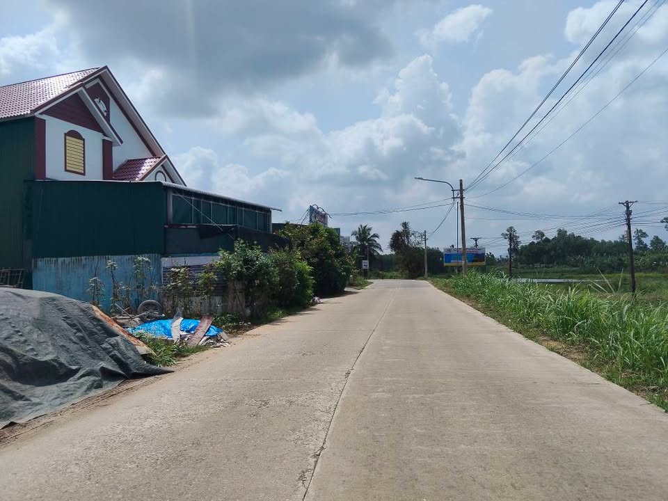 Mặt tiền Chợ Mới-Chợ Đình, Sơn Tịnh - 200m², Hướng Tây, Giá 7xx Tỷ