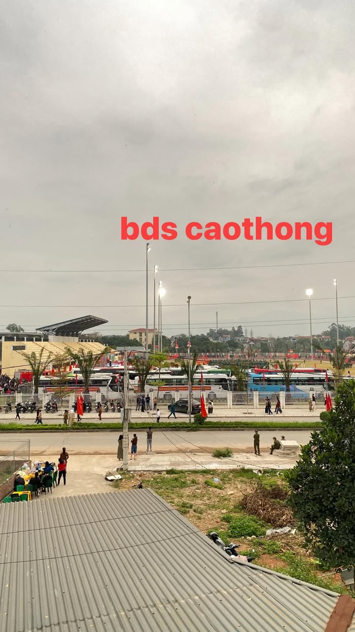 Đất nền Lập Thạch 100m² giá 2 tỷ - Đường to ô tô, vị trí vàng