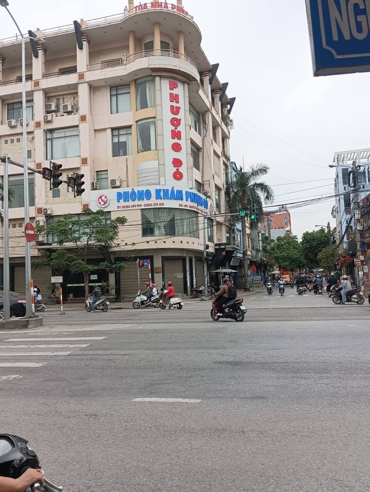 Nhà Mặt Tiền Nguyễn Văn Linh, Hải Phòng - Kinh Doanh Đỉnh Cao, Giá 4 Tỷ