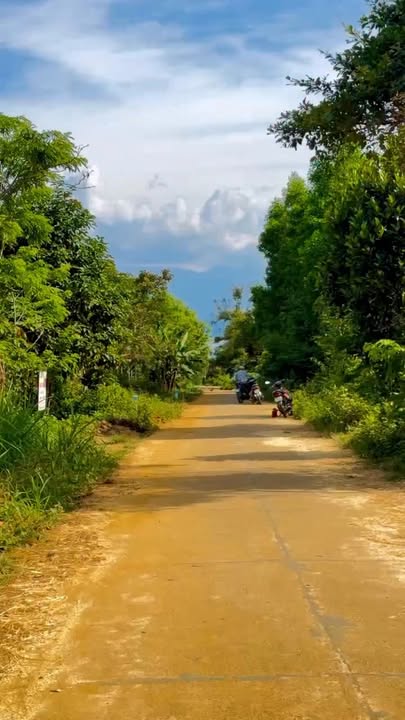 Đất nền Sông Hinh 350m² - Sổ đỏ chính chủ, đường ô tô lớn!