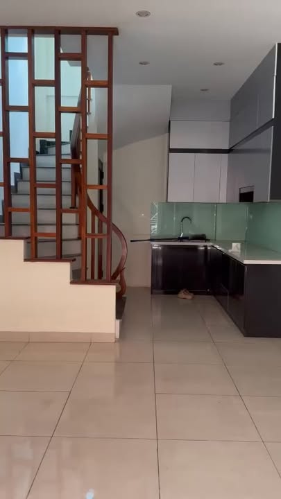 Nhà nguyên căn Ngõ 75 Biên Giang, Hà Đông 6 triệu - Sẵn sàng ở ngay!