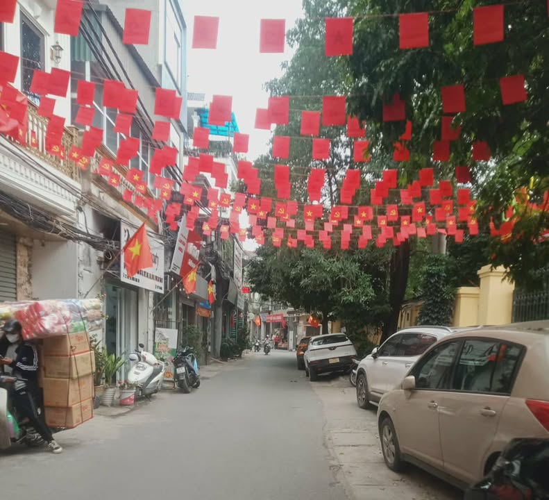 Nhà Dòng Tiền Tựu Liệt 55m² - 7 Tầng Thang Máy, 10PN Khép Kín, 11 Tỷ