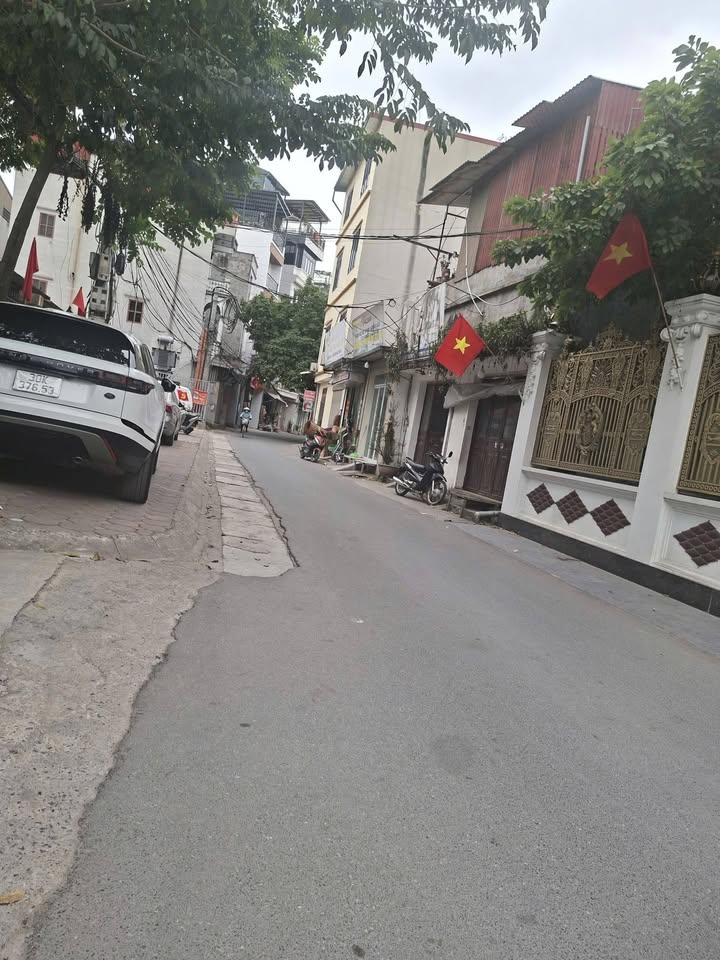 Nhà 5 tầng Tựu Liệt, 45m² - Ô tô vào nhà, 6.5 tỷ