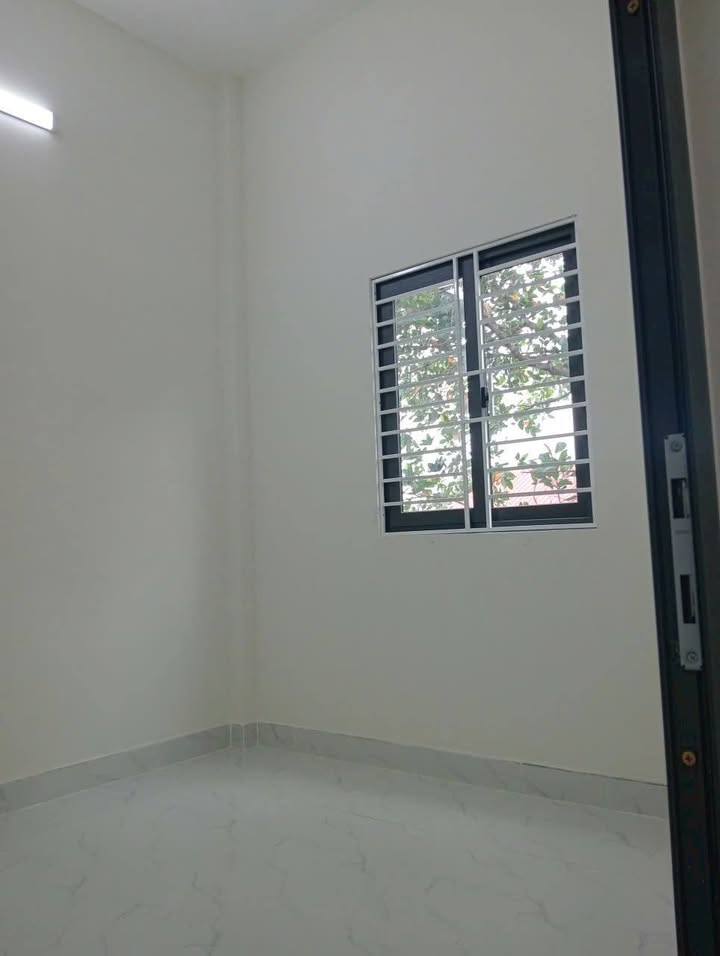 Nhà riêng Thạnh Xuân, Q12 52m² - Ô tô vào tận nhà, giá 2.4 tỷ!