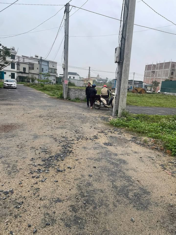 Đất Lô Góc 2 Mặt Tiền Làng Chông - Đô Lương 229m² - Giá 2.3 Tỷ