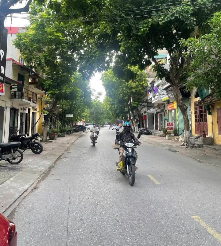 Nhà phố Hải Thượng, Ninh Bình 97.7m² - Mặt tiền kinh doanh sinh lời!