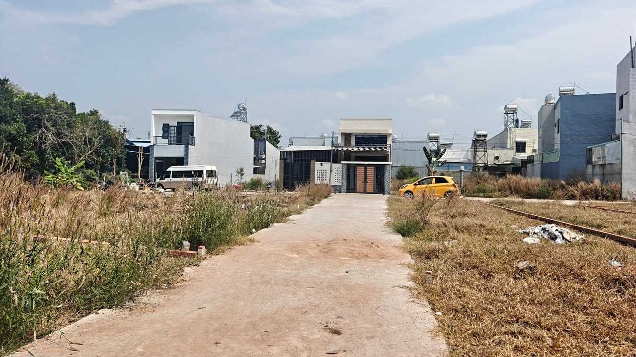 Đất nền Bảo Vinh, Long Khánh 105m² giá 980 triệu - Sổ hồng chính chủ!