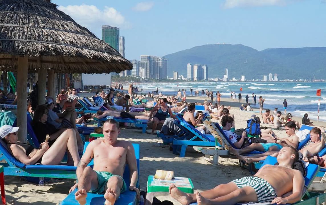 Nhà Phố Mặt tiền Mỹ Khê 7 Đà Nẵng 85m² - Vị trí vàng gần biển!