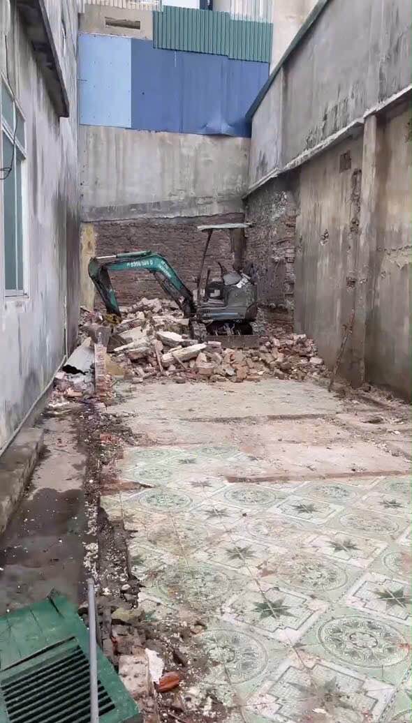 Đất nền Phố Chợ Hàng 56m² giá 2.5 tỷ - Xây dựng tự do!