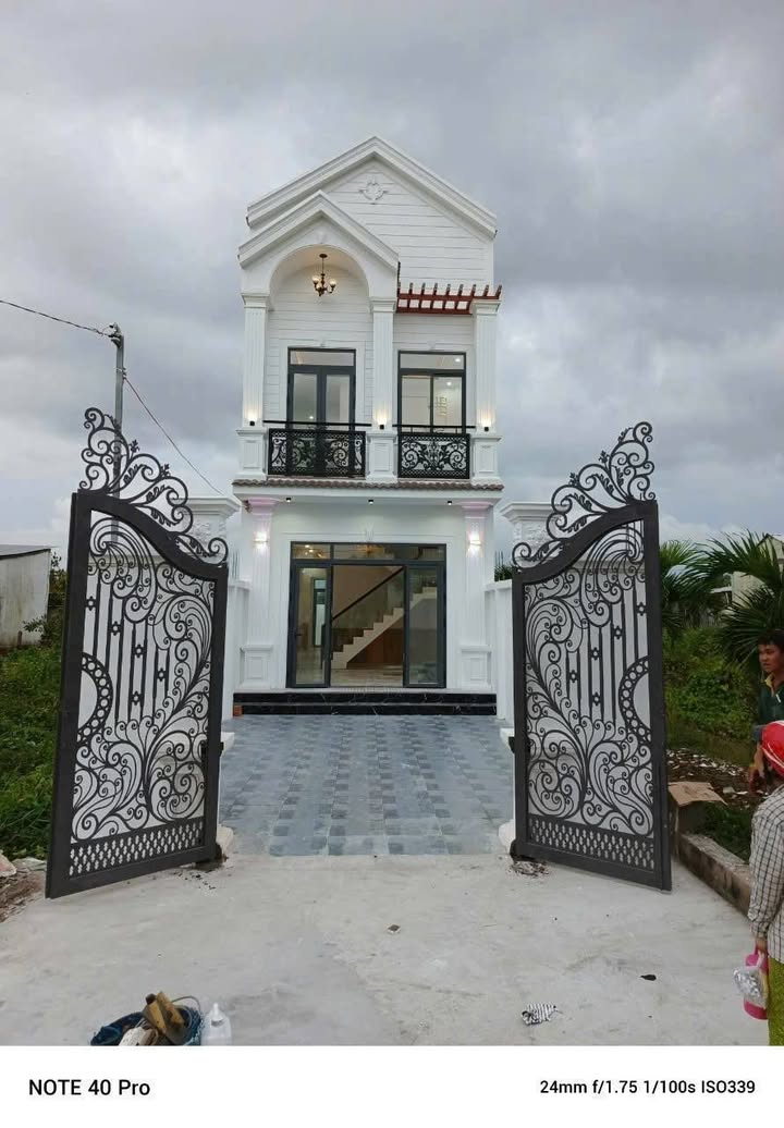 Nhà Mặt Tiền Vành Đai 2, Sóc Trăng - 175m² Kinh Doanh/Ở