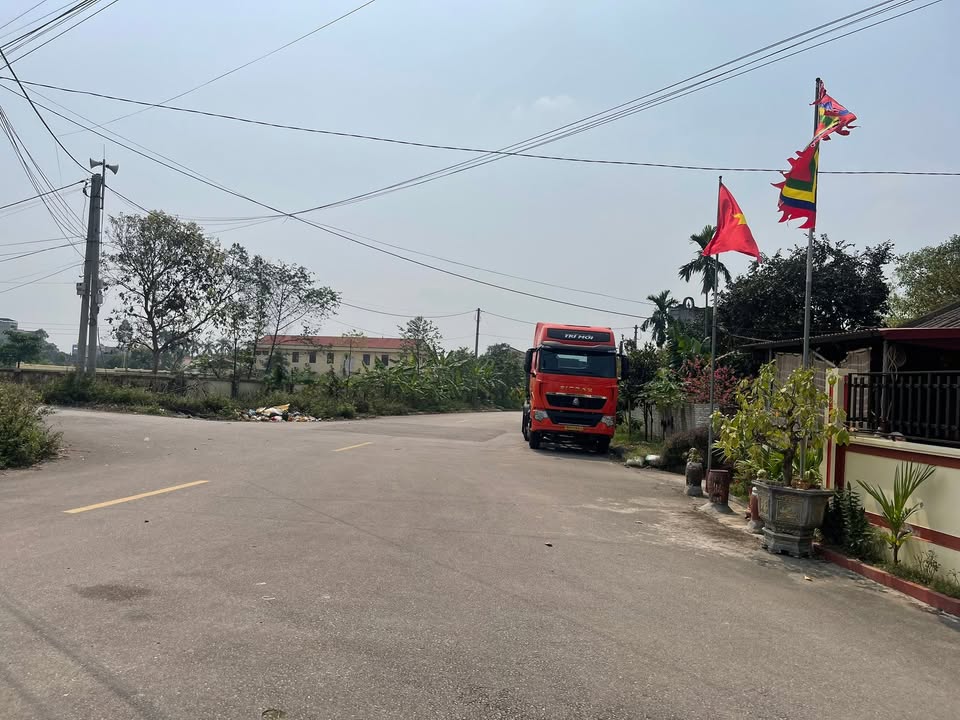 Đất Lô Góc Thị Trấn Vôi, Lạng Giang - 174m² - Giá 1 Tỷ F0