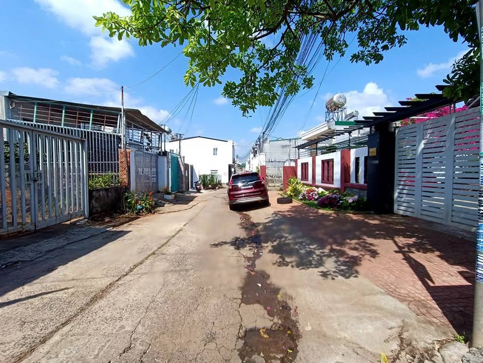 Nhà Mới Đẹp Hẻm 111 Nguyễn Tri Phương BMT - 60m² Thổ Cư Giá 2.55 Tỷ