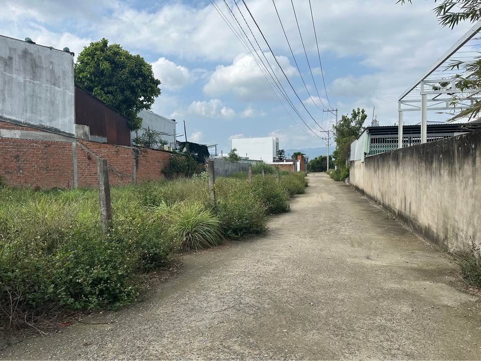 Đất nền Diên Toàn, Diên Khánh 70.5m² - Sổ đỏ chính chủ, ô tô vào tận nơi!