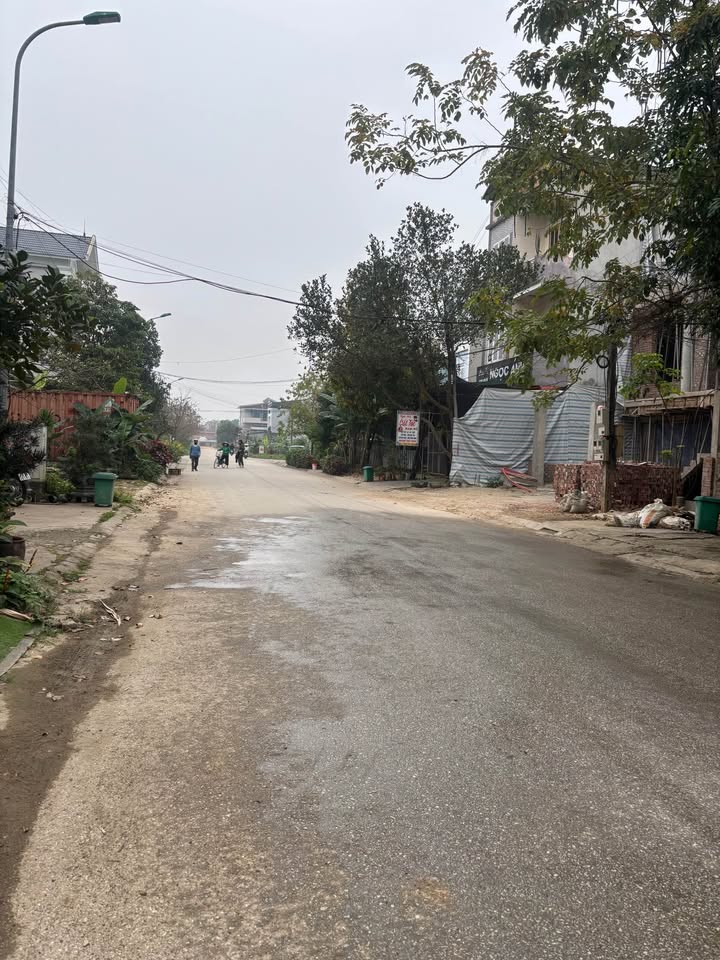 Đất nền Chiêm Hóa Tuyên Quang 160m² - Sổ đỏ chính chủ, đường ô tô 10m!