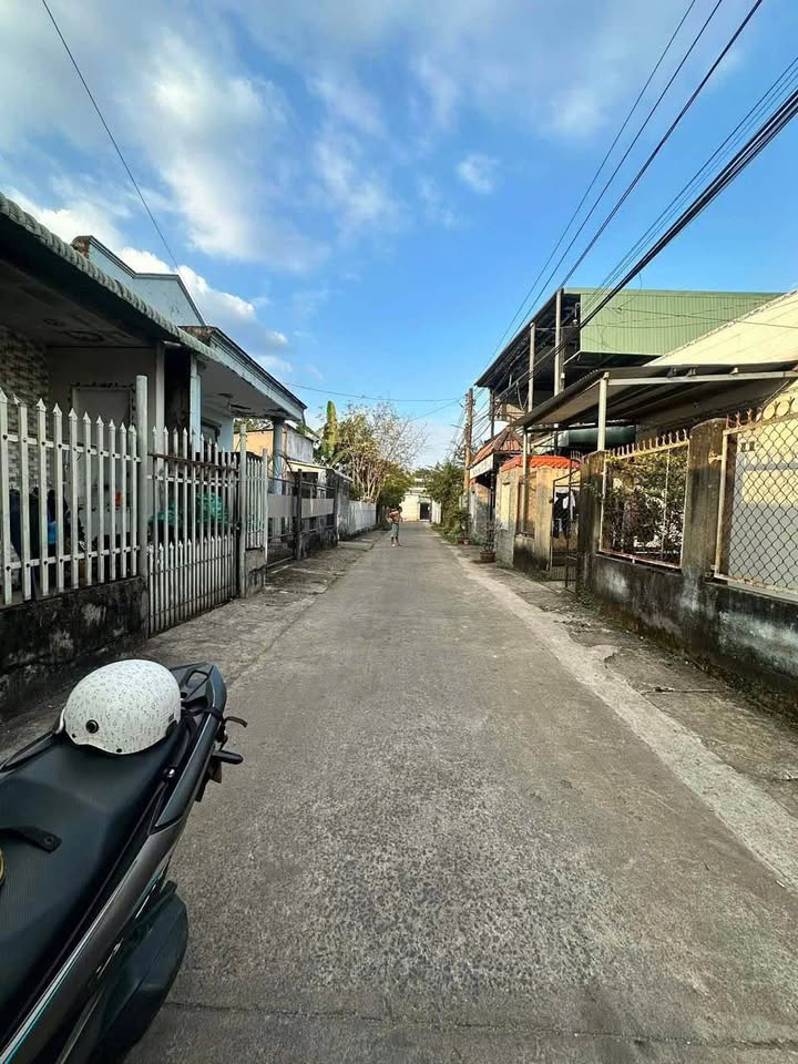 Nhà riêng 80m² Đông Hòa, Trảng Bom - Giá tốt hiếm có chỉ 1.75 tỷ