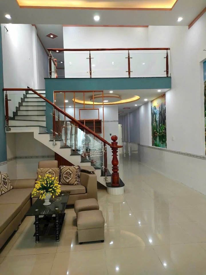 Nhà Riêng Biên Hòa 110m² - Sổ Hồng Sẵn, Ô Tô 7 Chỗ Vào Tận Nhà