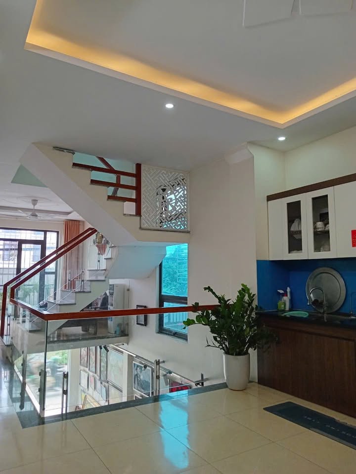 Nhà 5 Tầng Lô Góc Mặt Đường Bích Hòa, Thanh Oai - Kinh Doanh Đắc Lợi 50.2m²