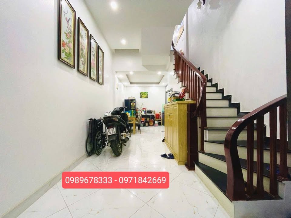 Nhà Phố Đại Từ 37m² 5 Tầng - Gần Trường Tiểu học - 8.2 Tỷ