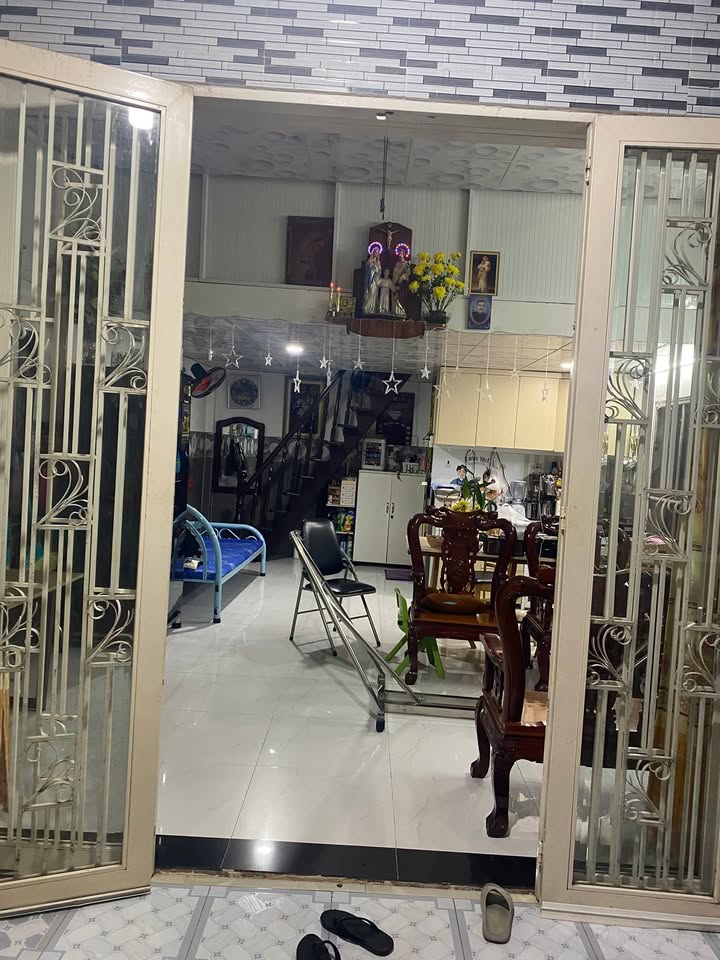 Bán Gấp Nhà 60m² Mặt Tiền Đường 6m Linh Trung, Thủ Đức - 750 Triệu