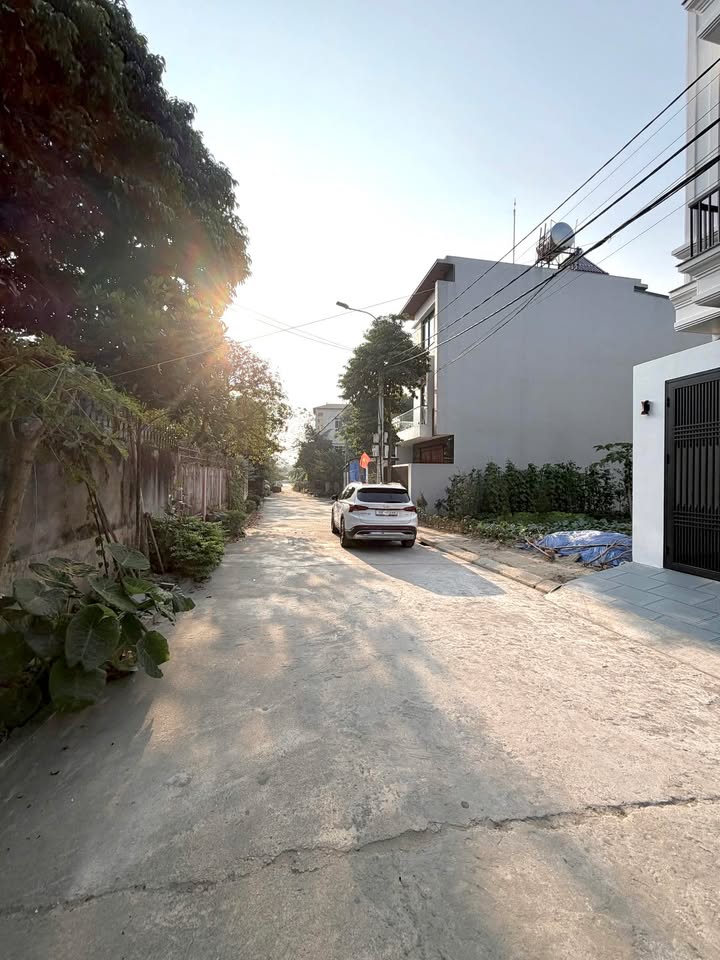 Đất nền Dữu Lâu, Việt Trì 128m² - Sổ đỏ chính chủ, kinh doanh tốt!