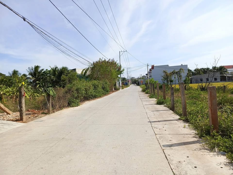 Đất thổ cư 100m² mặt tiền Trục Chính Cá Đồng, Hàm Thắng - Sổ đỏ sẵn sàng giao dịch