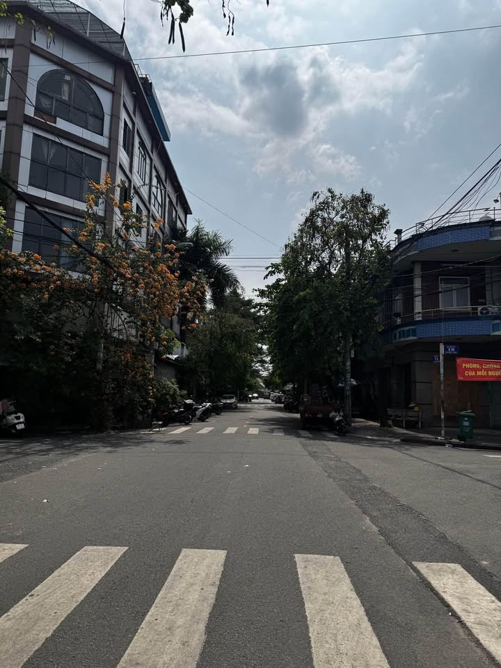 Nhà 45m² Nguyễn Cữu Đàm, Tân Phú - Sổ A4, Hẻm Xe Tải, 5.6 Tỷ TL