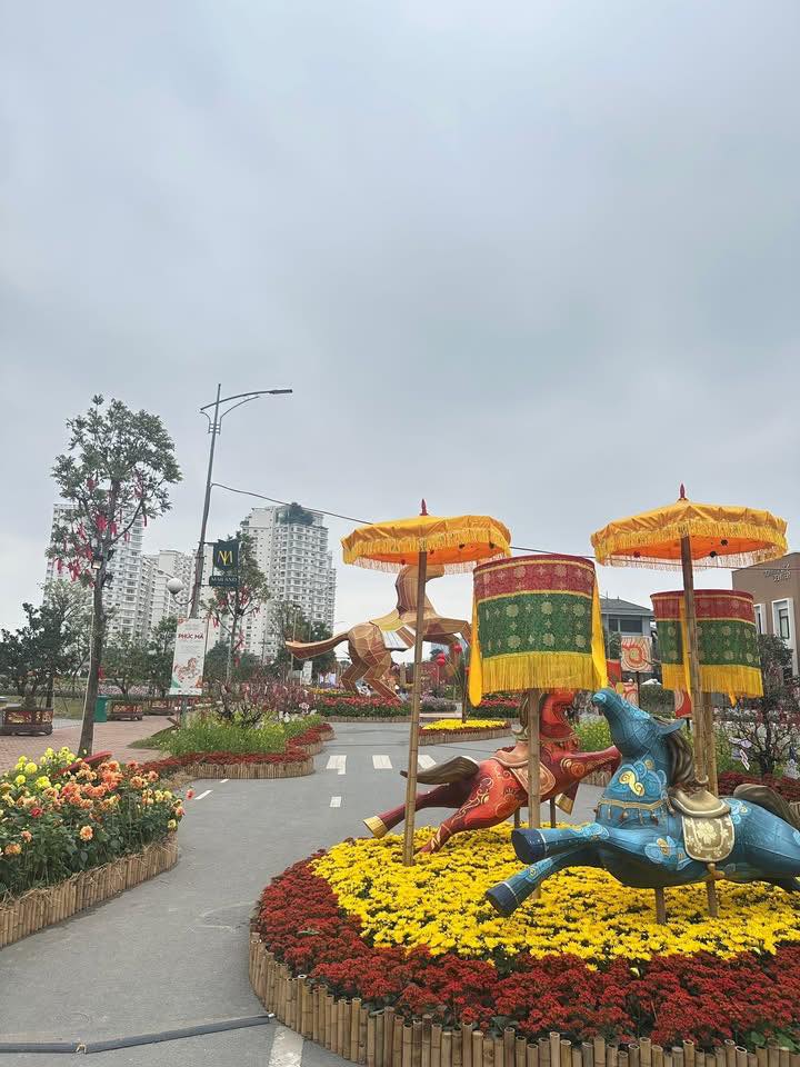 Chung Cư Splendora 128m² 3PN Sổ Đỏ - Giá 8.x Tỷ