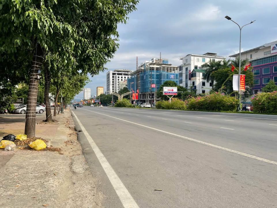 Nhà Mặt Tiền Đại Lộ Lê-nin, Vinh 102m² - Kinh Doanh Đỉnh Cao 19 Tỷ