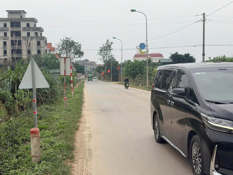 Bán Đất Nền 100m² Liên Bạt, Ứng Hòa - Sổ Đỏ Sẵn Sàng, Giá Đầu Tư