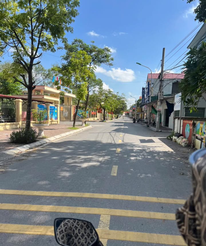 Đất nền Chương Mỹ 80m² giá 3 tỷ - Sổ đỏ chính chủ