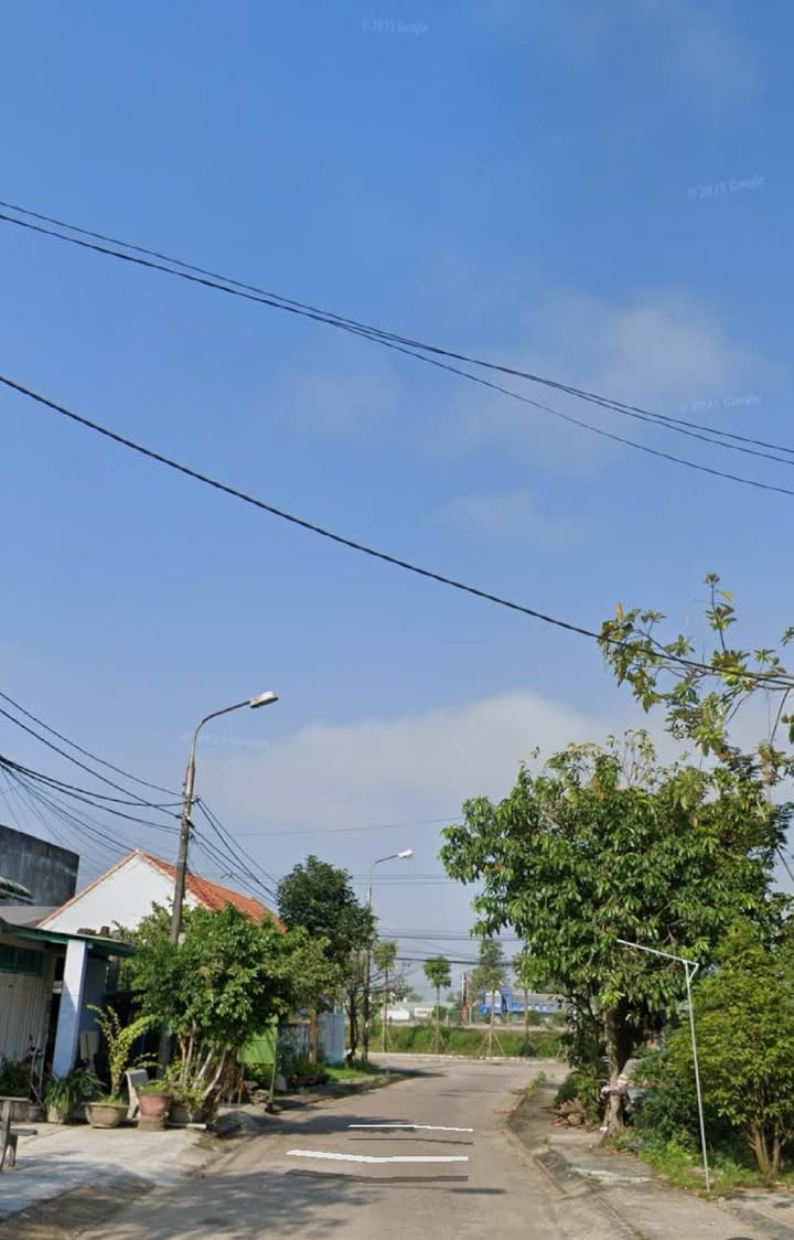 Nhà phố Đường Phùng Chí Kiên, Tam Kỳ 126m² - Mặt tiền kinh doanh đỉnh cao!