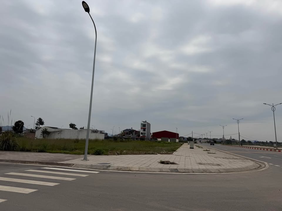 Đất nền Mặt tiền Xuân Hòa Kéo Dài, TP Thái Nguyên - 187.5m² - Giá 9.3 tỷ