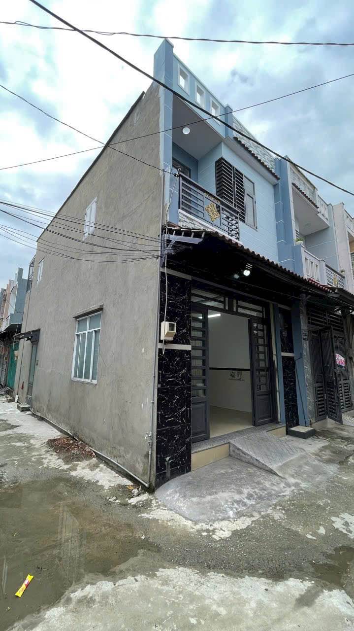 Nhà Riêng Quận Bình Tân 57m² - Góc 2 mặt tiền, sẵn sàng ở ngay!