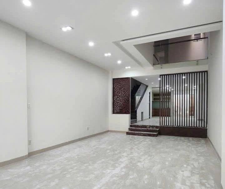 Nhà mặt tiền Nguyễn Hữu Dật, Hải Châu 100m² - Mặt tiền kinh doanh đắc địa!