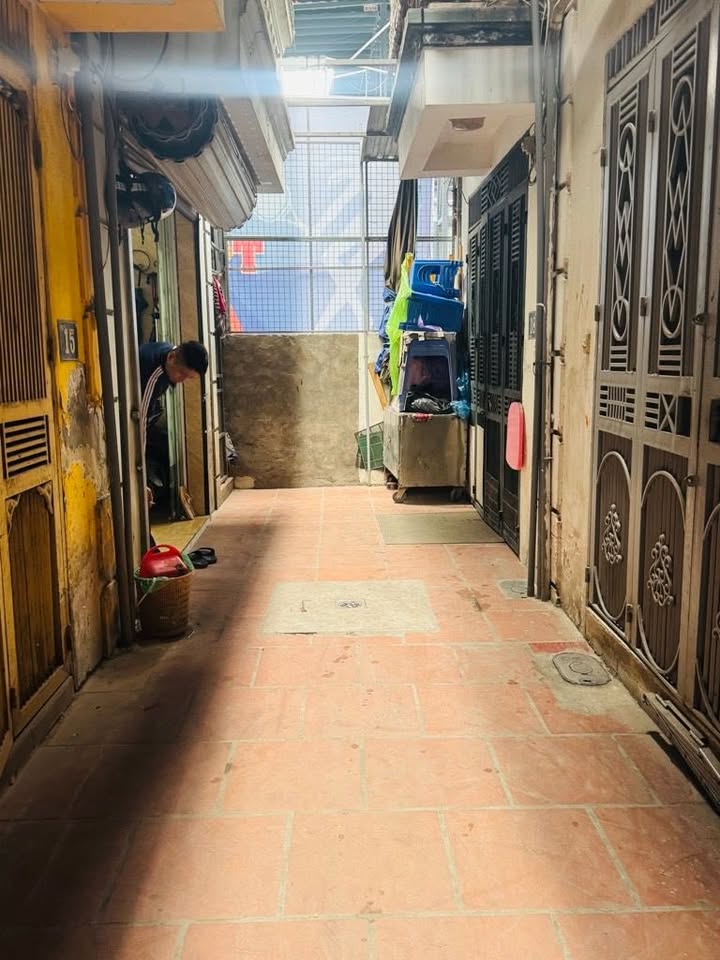 Nhà Phố Vĩnh Hưng 30m², 4 Tầng, 2PN - Giá 3.5 Tỷ