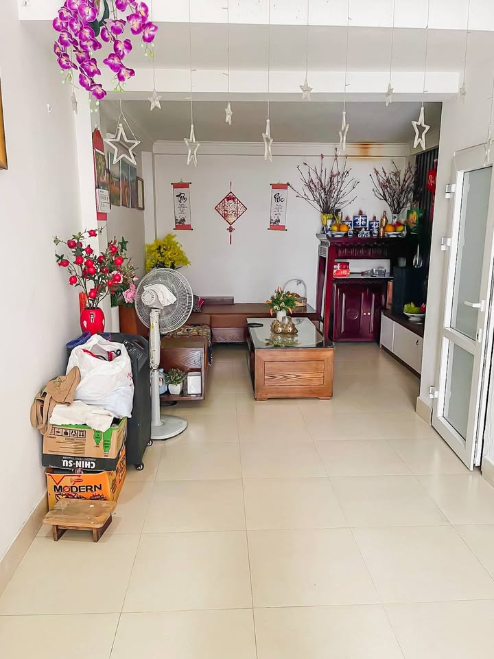 Nhà Phố Nguyên Xá 35m² (5PN) - Gần ĐH Công Nghiệp - Sẵn Sàng Dọn Vào Ở Ngay
