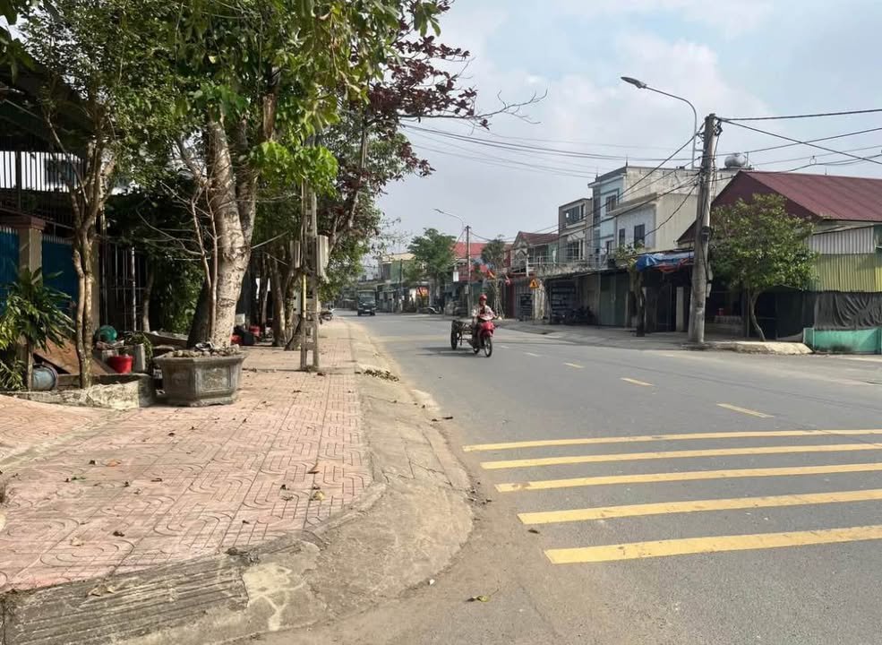 Đất Vàng 160m² Nguyễn Xí, Quận 1 - Lối 2 Sầm Uất, Sẵn Sàng Đầu Tư