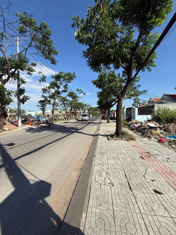 Nhà Mặt Tiền Nguyễn Bình, Quận 7 - 172m² - 10.99 Tỷ - Kinh Doanh Đa Ngành