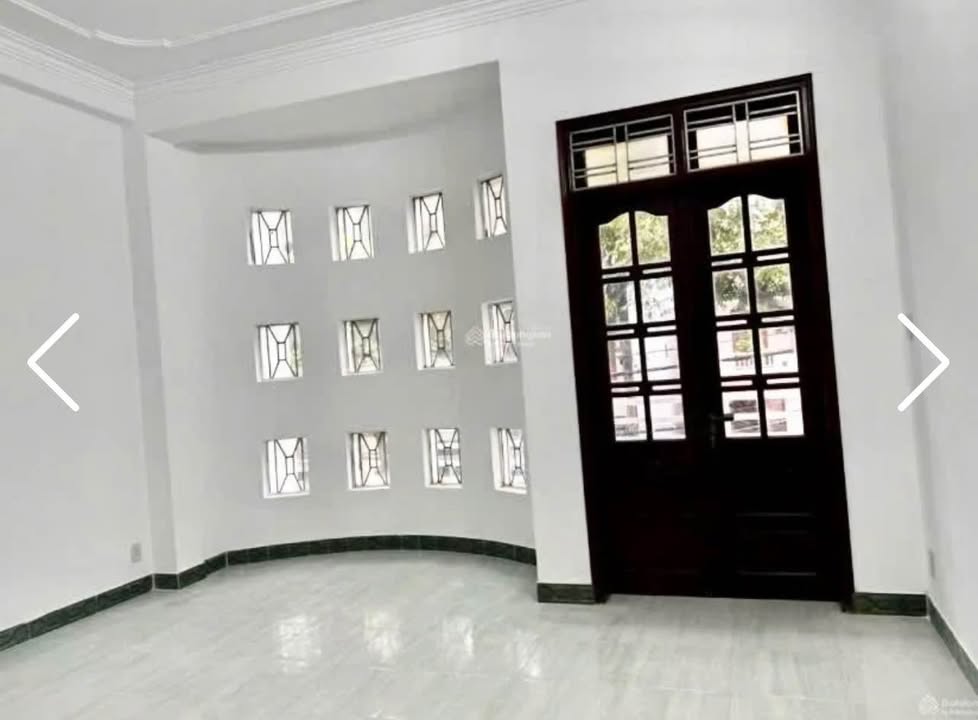 Nhà 4 Tầng Mặt Tiền Hàn Thuyên, Hải Châu - 80m² Sẵn Sàng Kinh Doanh