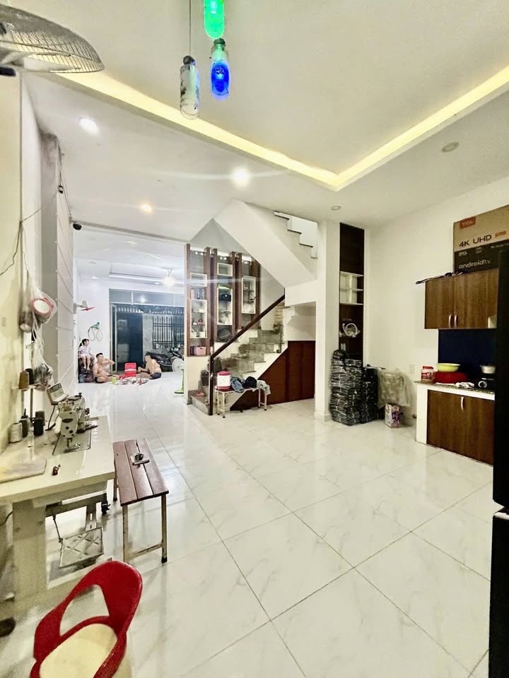 Nhà 77m² Bình Hưng Hòa, Bình Tân - Sổ hồng riêng, 2PN, 6.9 Tỷ