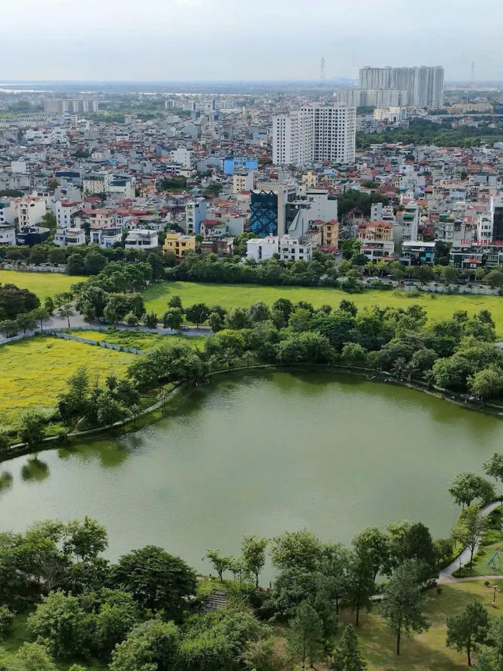 Căn hộ N03T1 Xuân Tảo 94.1m² Full nội thất cao cấp – Sổ đỏ sẵn sàng!