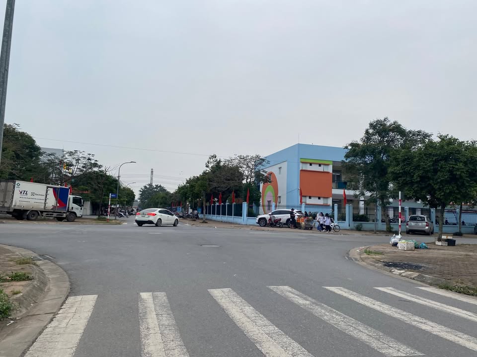 Đất Sẵn Xưởng 200m² Dương Hà, Gia Lâm - Hoạt Động Ngay!