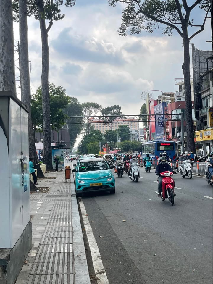 Nhà Mặt Tiền Nguyễn Thị Minh Khai, Quận 1 - 161.5m² - Kinh Doanh Đa Ngành