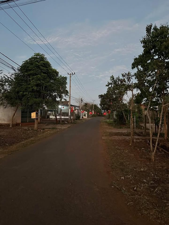 Bán Đất Buôn Thái 1 Cư Kuin 200m² - Sổ Đỏ Thổ Cư, Giá Chỉ 195 Triệu