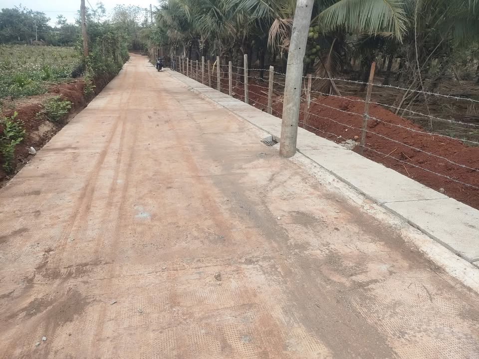 Đất nền Thị trấn Nhơn Hoà 400m² - Tiềm năng tăng giá vượt trội!