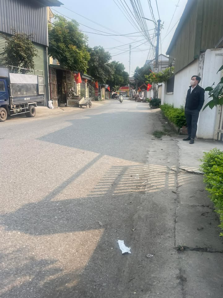 Bán Gấp Nhà Xã Hội Thịnh, Tam Dương, Vĩnh Phúc - 100m² Giá 4.5 Tỷ