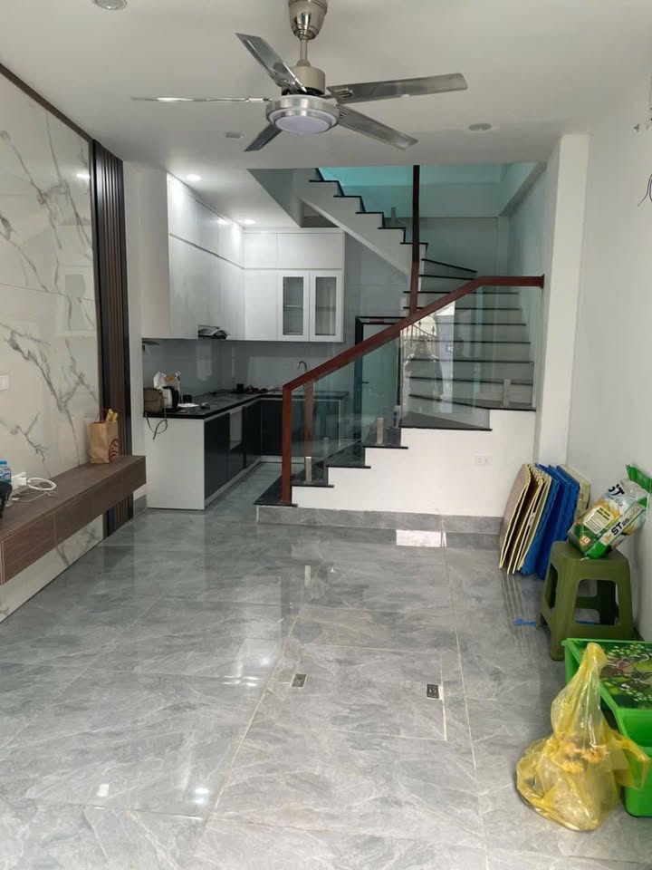 Nhà Nguyên Căn 5 Tầng Dương Nội, Hà Đông - 35m² Sẵn Ở